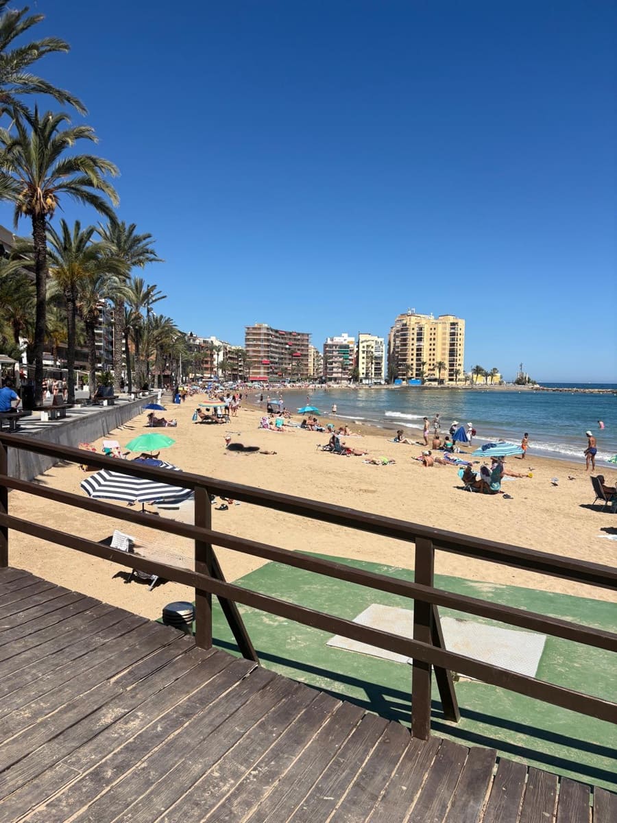 2 soveværelse Lejlighed til salg i Torrevieja - € 159.000 (Ref: 10008819)