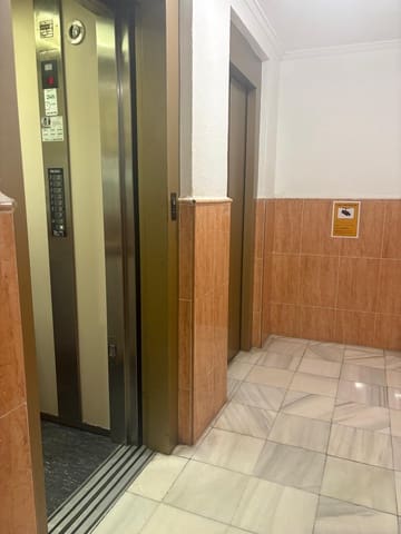 2 soveværelse Lejlighed til salg i Las Piscinas Naturales, Torrevieja - € 159.000 (Ref: 10008819)