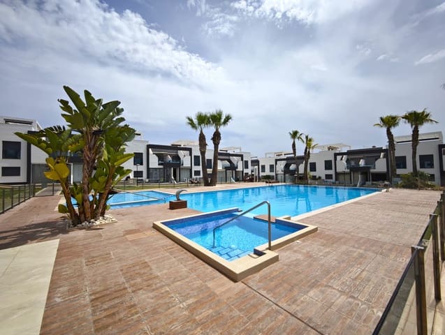 Apartamento de 2 habitaciones en La Zenia, Orihuela en venta - 267.500 € (Ref: 10008821)