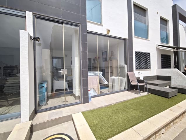 Apartamento de 2 habitaciones en La Zenia, Orihuela en venta - 267.500 € (Ref: 10008821)