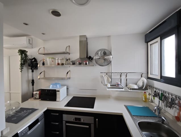 Apartamento de 2 habitaciones en La Zenia, Orihuela en venta - 267.500 € (Ref: 10008821)