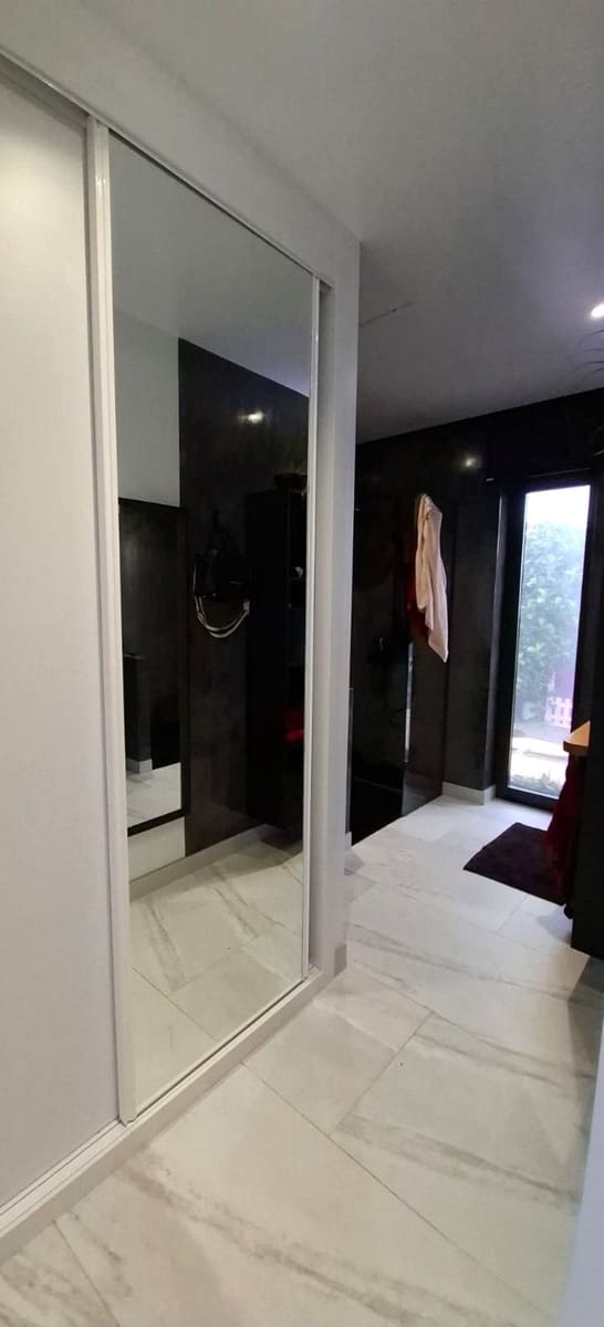 4 sypialnia Willa na sprzedaż w Villaverde z basenem garażem - 975 000 € (Ref: 10008823)
