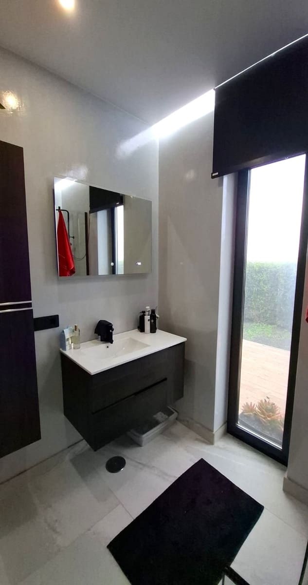 4 sypialnia Willa na sprzedaż w Villaverde z basenem garażem - 975 000 € (Ref: 10008823)