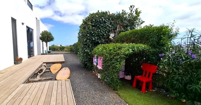 4 sypialnia Willa na sprzedaż w Villaverde, La Oliva z basenem garażem - 975 000 € (Ref: 10008823)