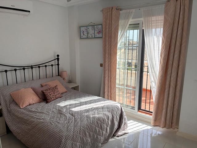 2 chambre Villa/Maison à vendre à Cabo Roig, Orihuela avec piscine - 269 000 € (Ref: 10011164)
