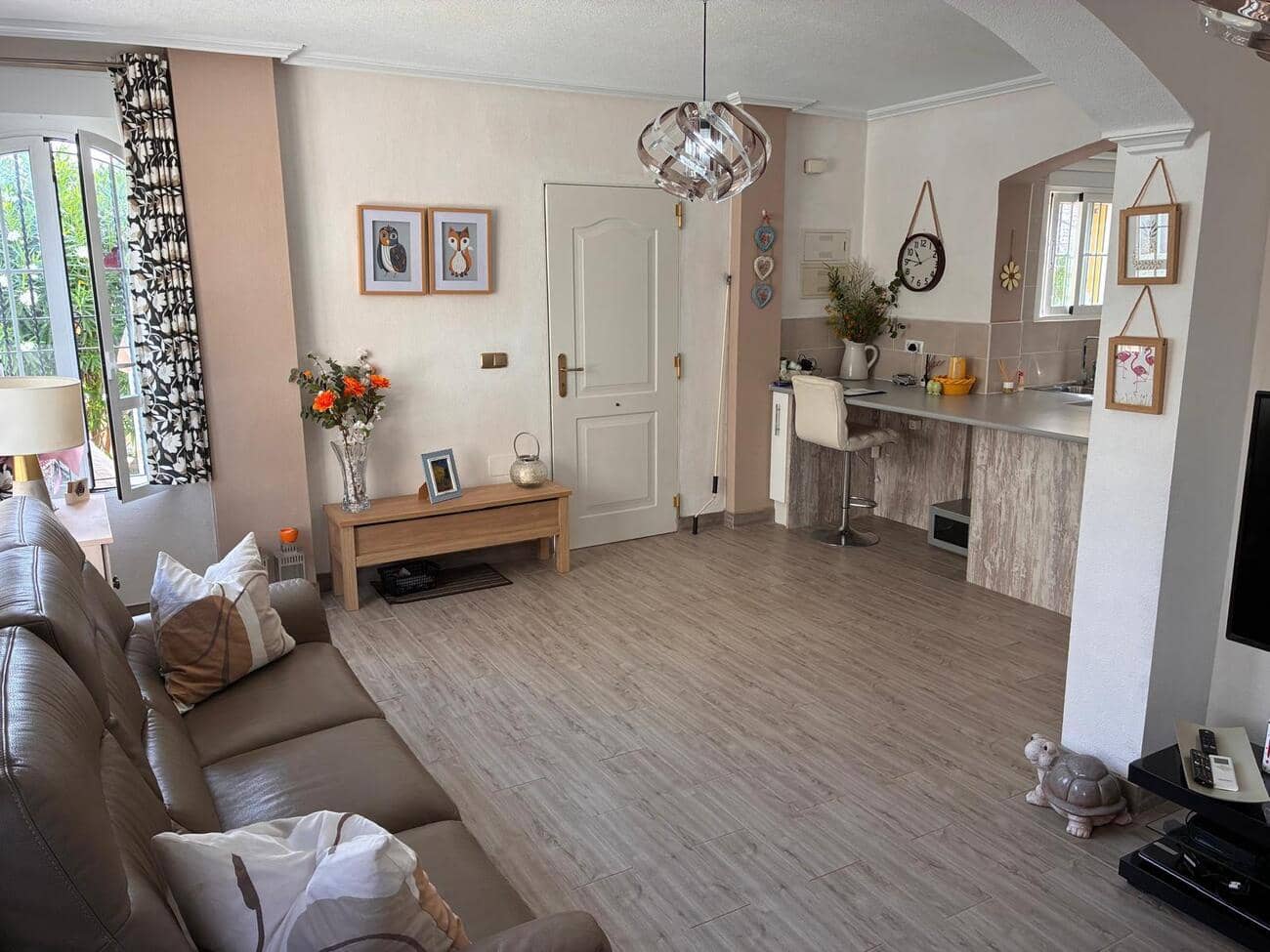 2 slaapkamer Villa te koop in Cabo Roig met zwembad - € 269.000 (Ref: 10011164)