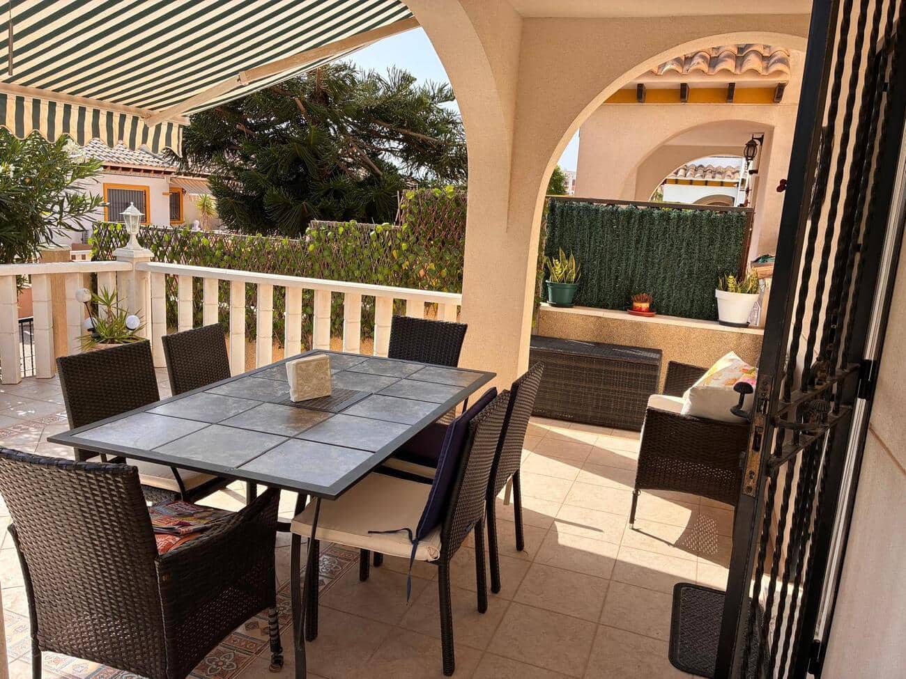 2 slaapkamer Villa te koop in Cabo Roig met zwembad - € 269.000 (Ref: 10011164)