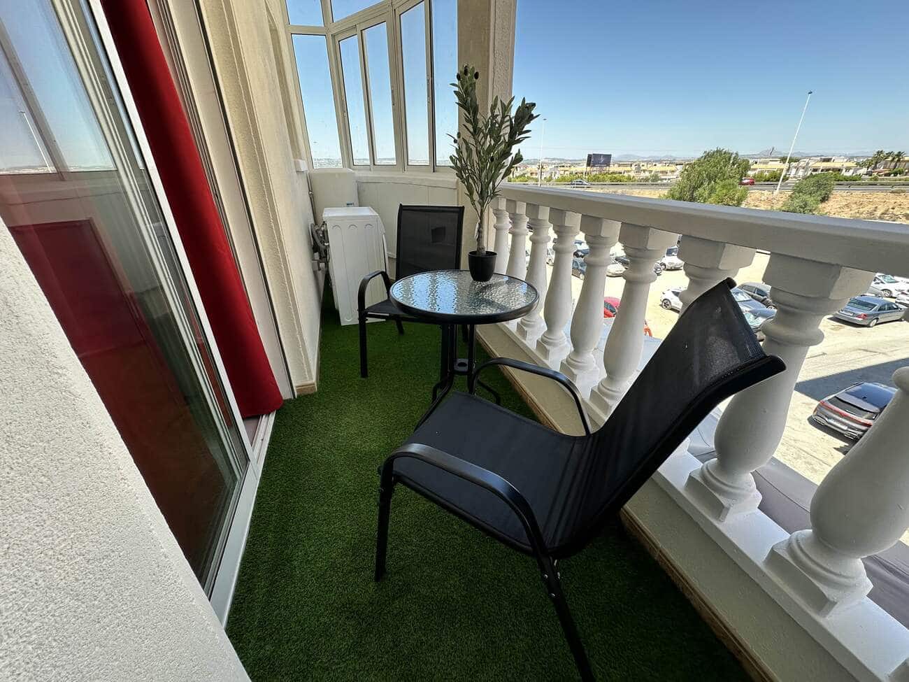 3 soveværelse Lejlighed til salg i Torrevieja - € 185.900 (Ref: 10011167)