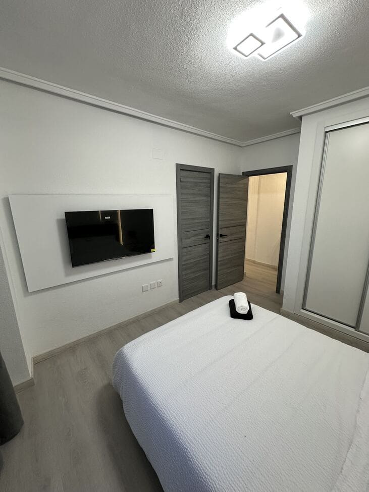 3 soveværelse Lejlighed til salg i Torrevieja - € 185.900 (Ref: 10011167)