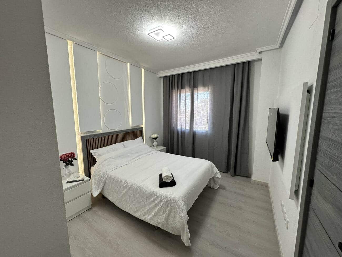 3 soveværelse Lejlighed til salg i Torrevieja - € 185.900 (Ref: 10011167)