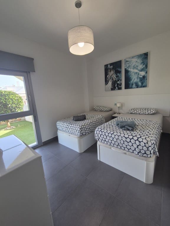 2 Zimmer Bungalow zu verkaufen in Entre Naranjos mit Pool - 249.900 € (Ref: 10011168)