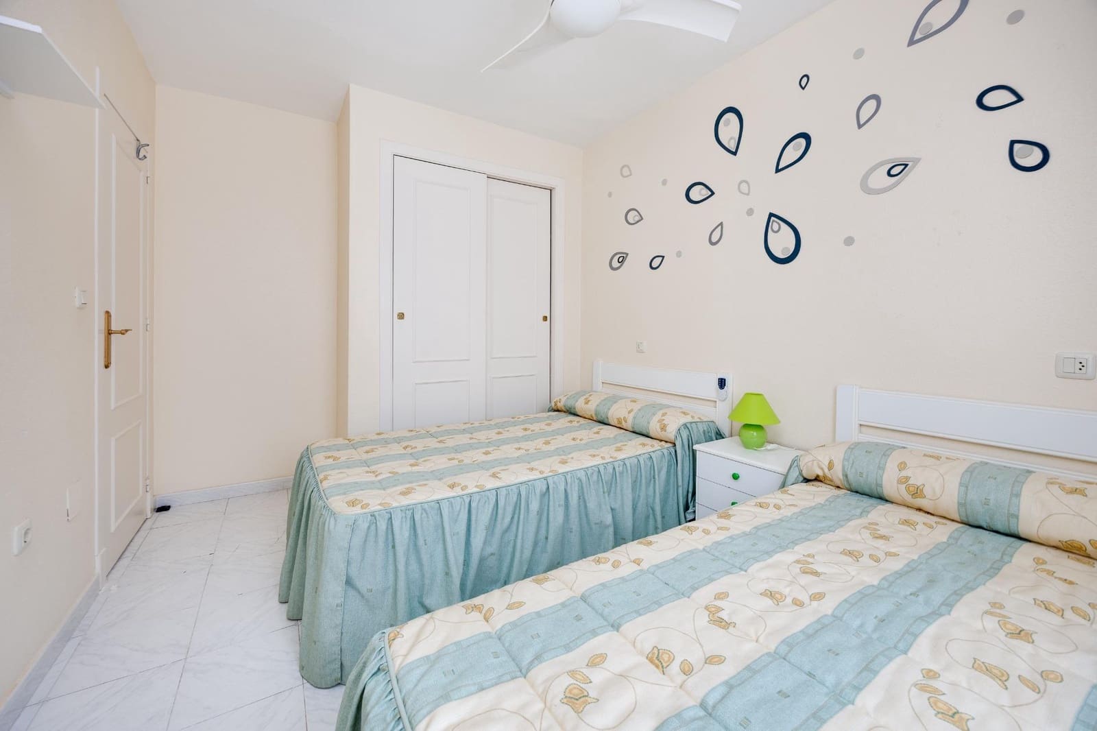 3 bedroom Villa for sale in Torrevieja - € 199,500 (Ref: 10011173)