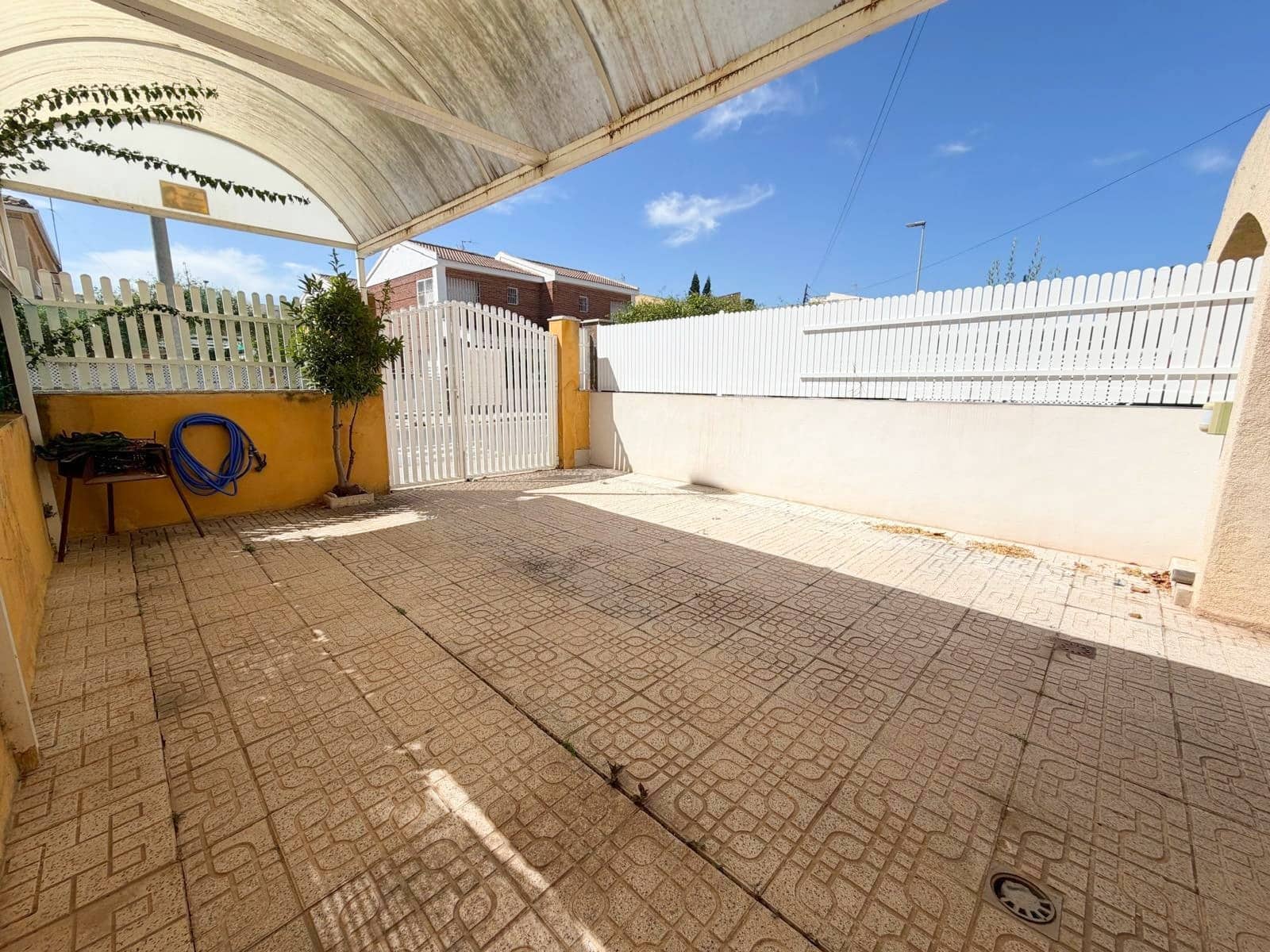 2 bedroom Townhouse for sale in Los Alcazares - € 155,000 (Ref: 10011175)