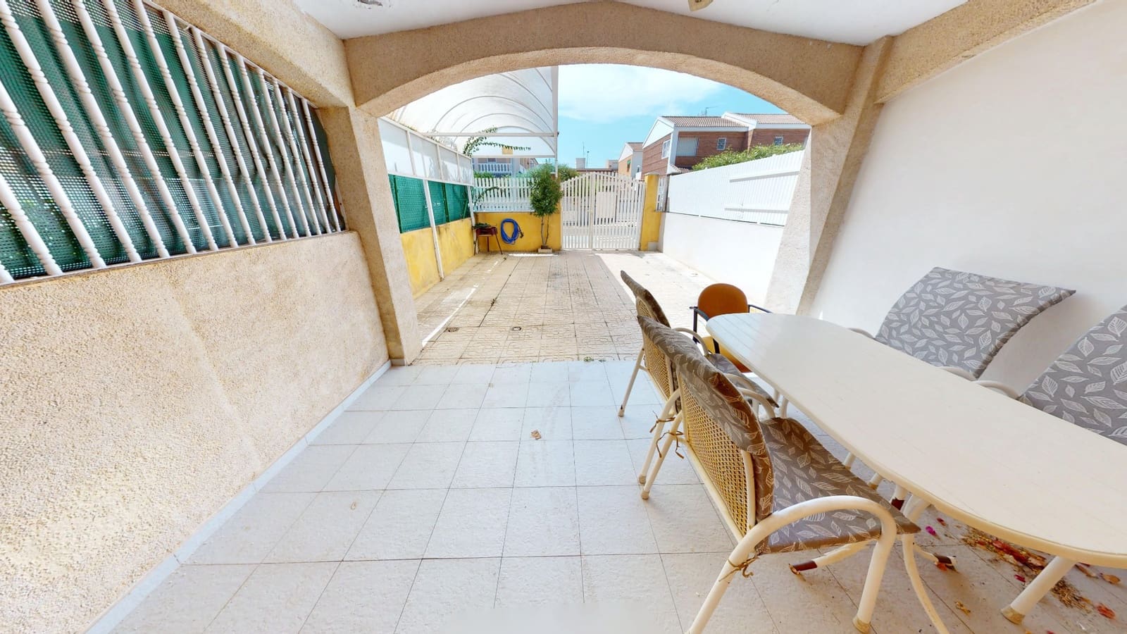 2 bedroom Townhouse for sale in Los Alcazares - € 155,000 (Ref: 10011175)
