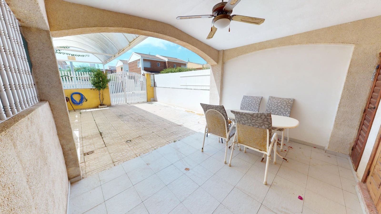 2 bedroom Townhouse for sale in Los Alcazares - € 155,000 (Ref: 10011175)