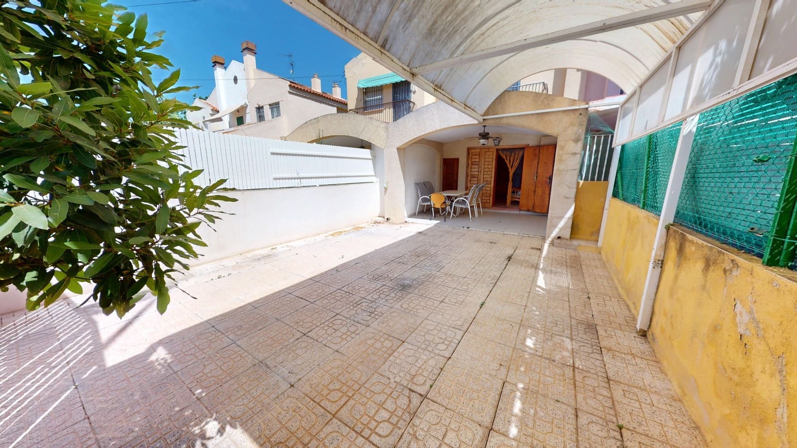 2 bedroom Townhouse for sale in Los Alcazares - € 155,000 (Ref: 10011175)