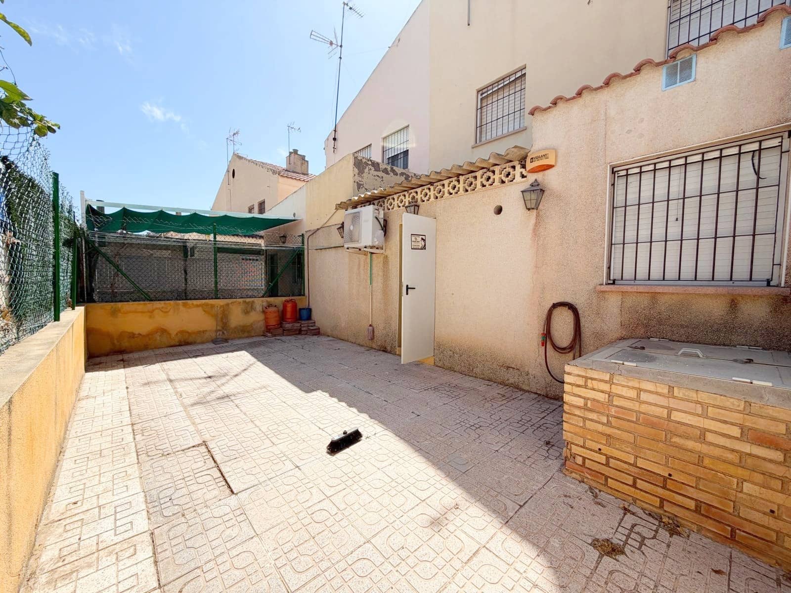 2 bedroom Townhouse for sale in Los Alcazares - € 155,000 (Ref: 10011175)