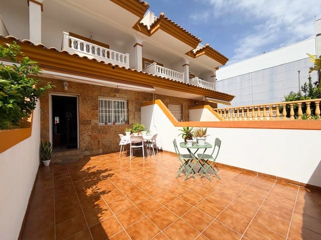 Chalet de 3 habitaciones en Los Narejos - Punta Calera, Los Alcázares en venta - 250.000 € (Ref: 10011176)