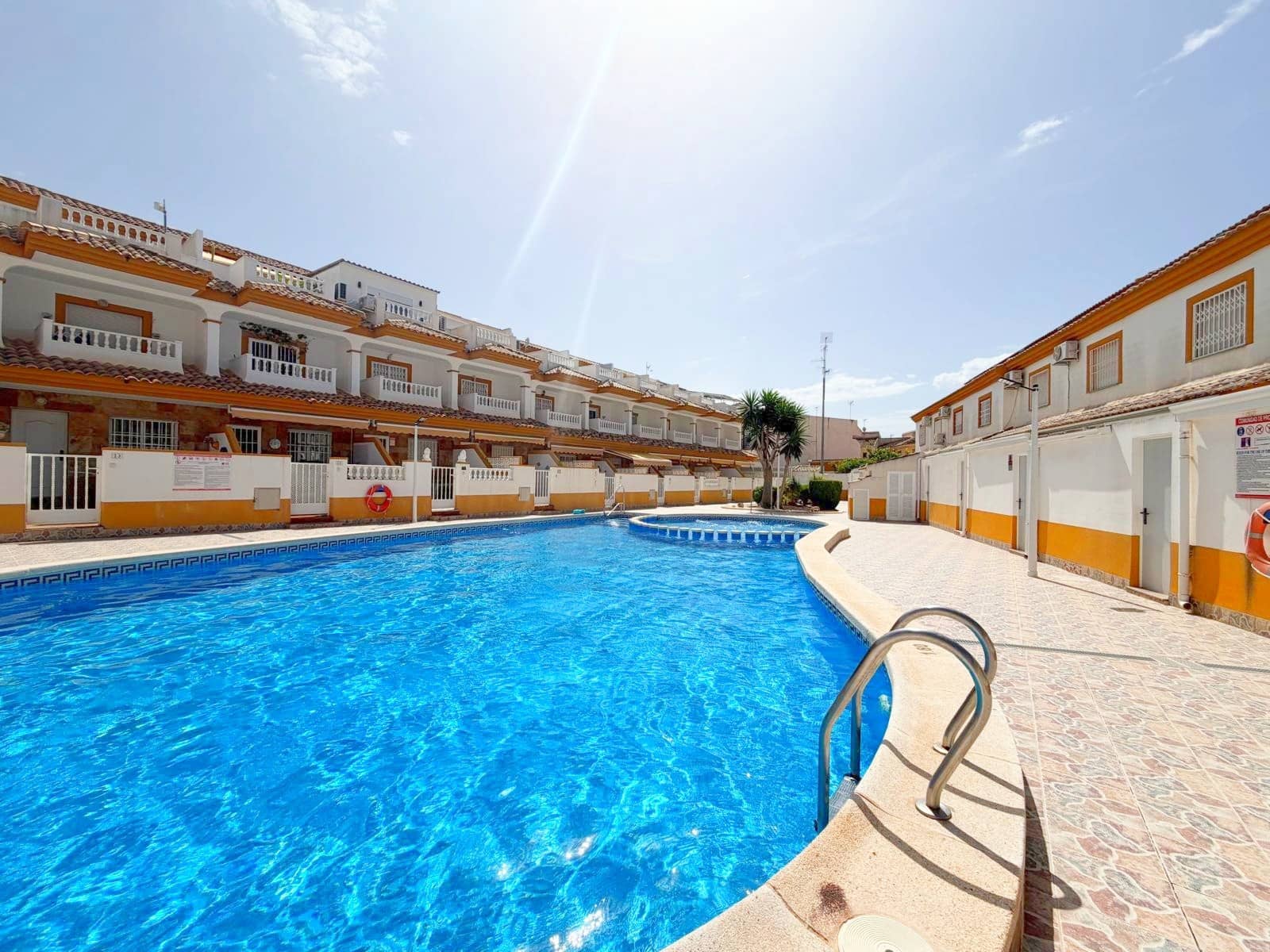 3 slaapkamer Villa te koop in Los Alcazares - € 250.000 (Ref: 10011176)