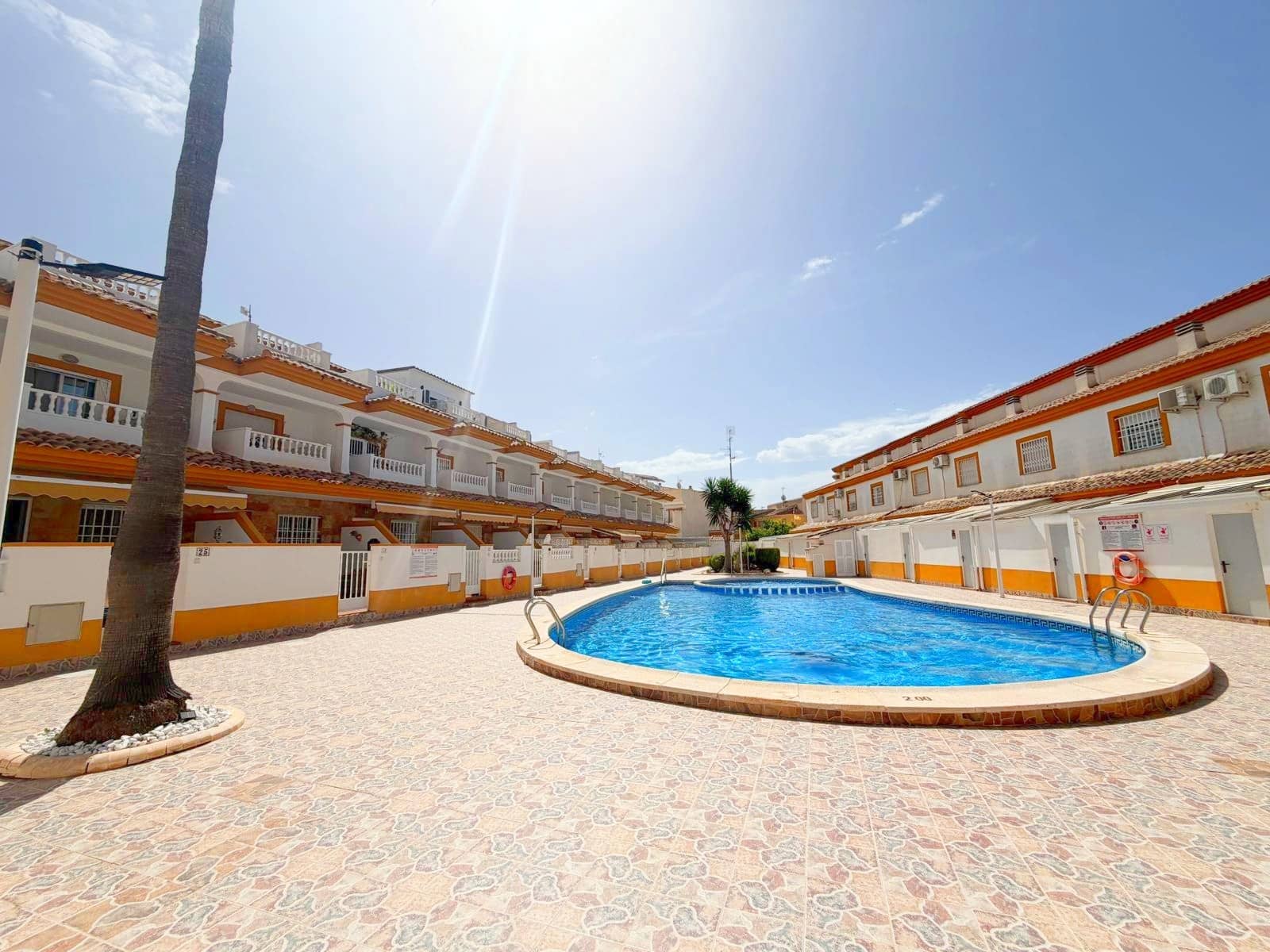 3 slaapkamer Villa te koop in Los Alcazares - € 250.000 (Ref: 10011176)