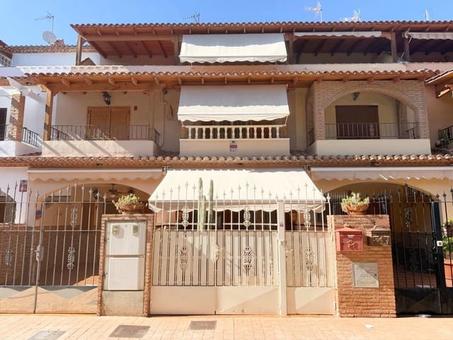 Casa de 3 habitaciones en Los Narejos - Punta Calera, Los Alcázares en venta con garaje - 215.000 € (Ref: 10011178)