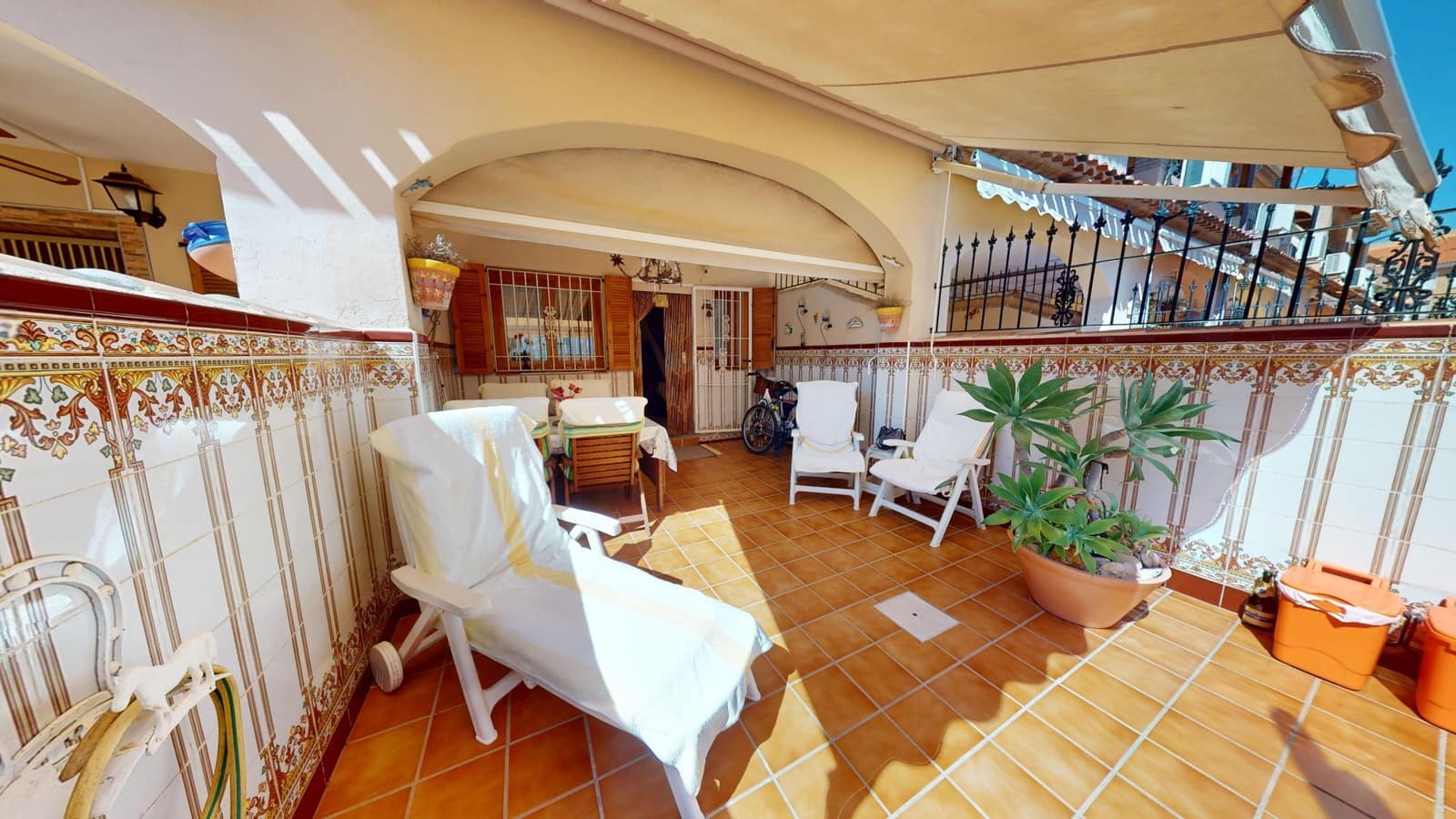 3 chambre Maison de Ville à vendre à Los Alcazares avec garage - 215 000 € (Ref: 10011178)