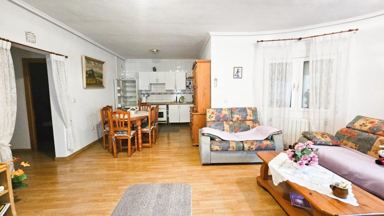 8 bedroom Villa for sale in Los Narejos with garage - € 399,000 (Ref: 10011180)