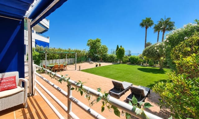 Apartamento de 3 habitaciones en San Luis de Sabinillas, Manilva en venta con piscina - 750.000 € (Ref: 10013014)