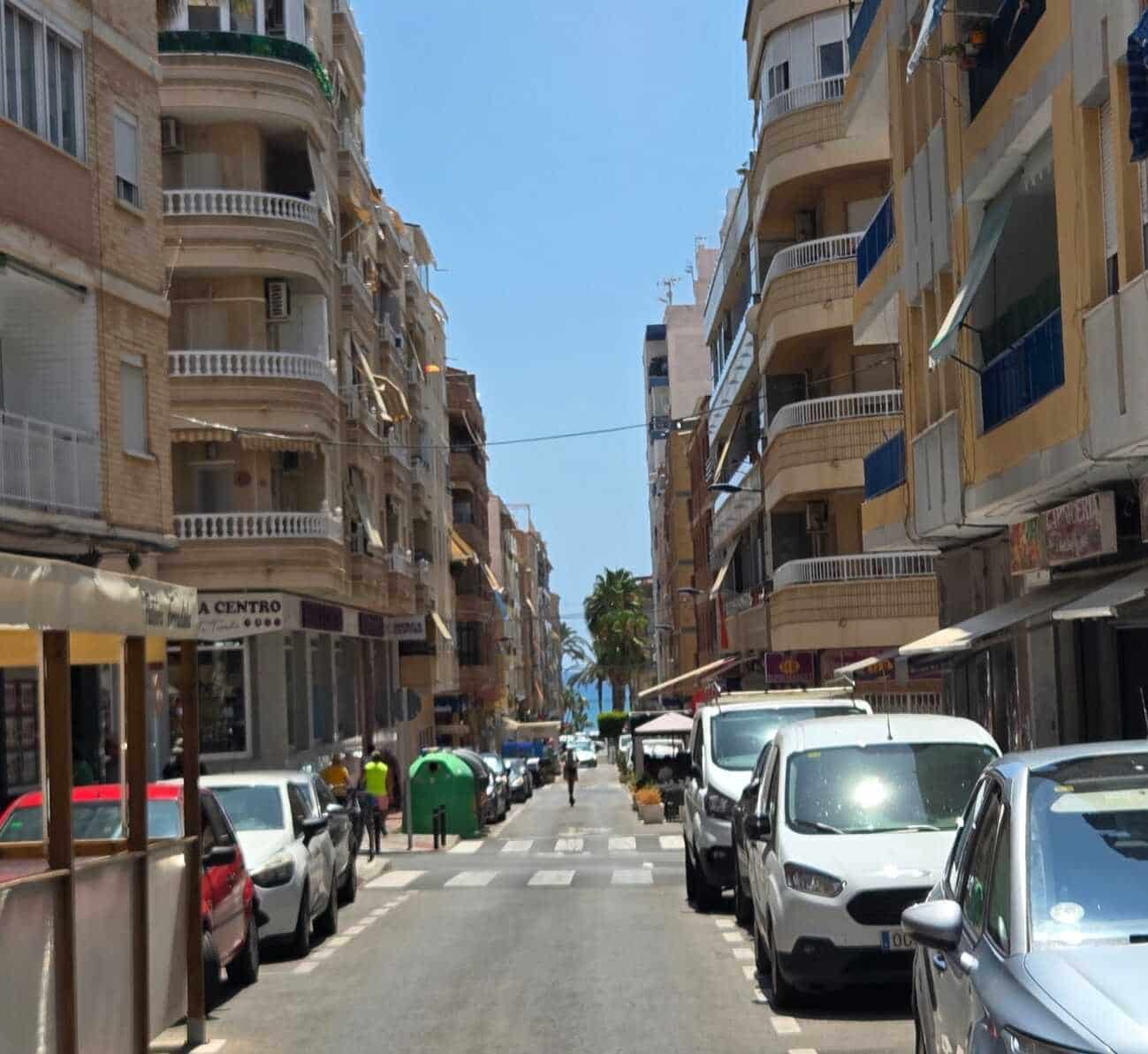3 soveværelse Lejlighed til salg i Torrevieja - € 179.000 (Ref: 10013030)