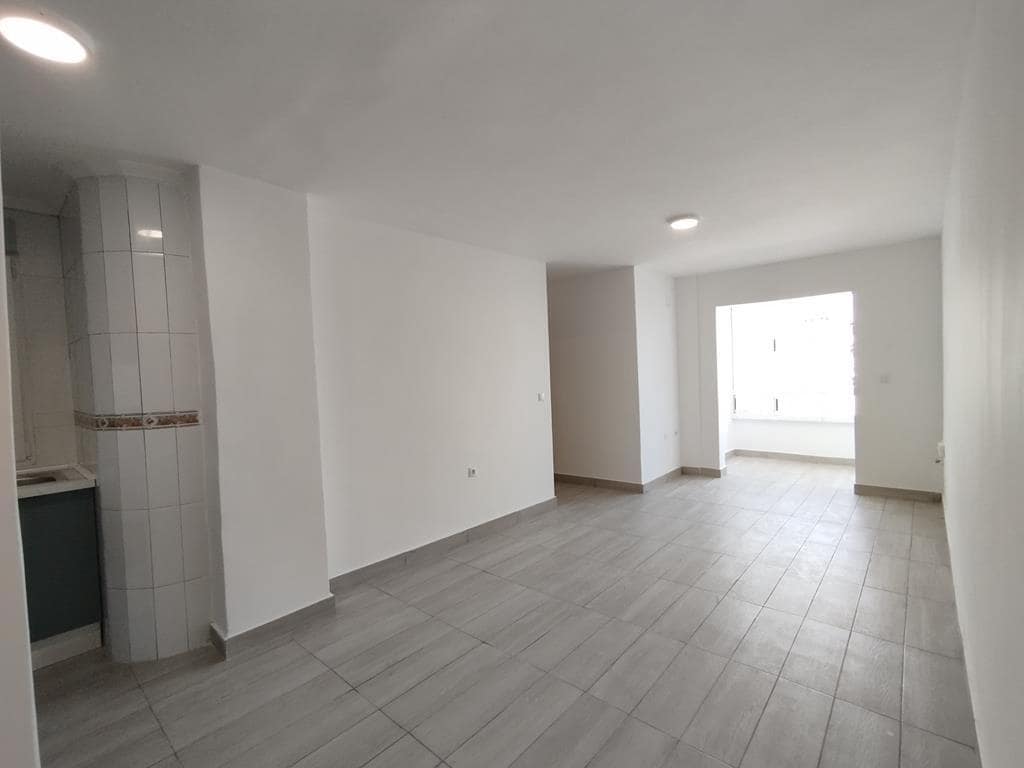 2 sypialnia Apartament na sprzedaż w Torrevieja - 150 000 € (Ref: 10013031)