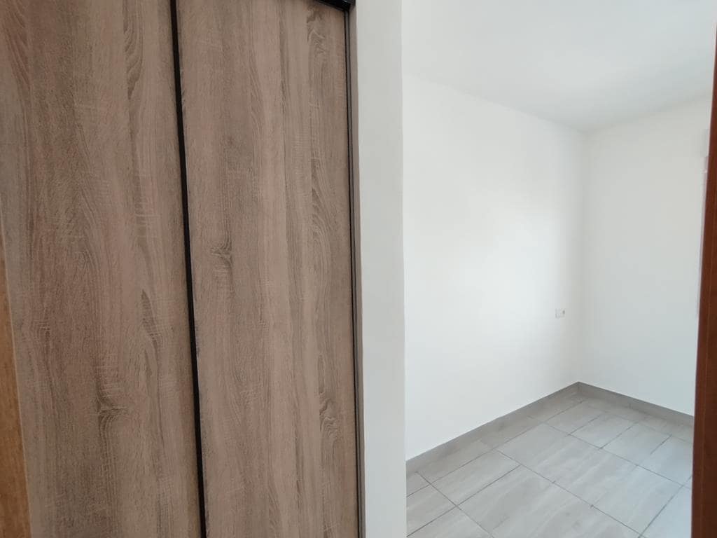 2 sypialnia Apartament na sprzedaż w Torrevieja - 150 000 € (Ref: 10013031)