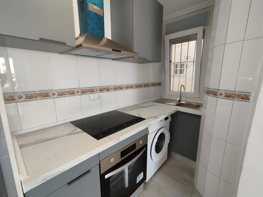2 sypialnia Apartament na sprzedaż w Torrevieja - 150 000 € (Ref: 10013031)