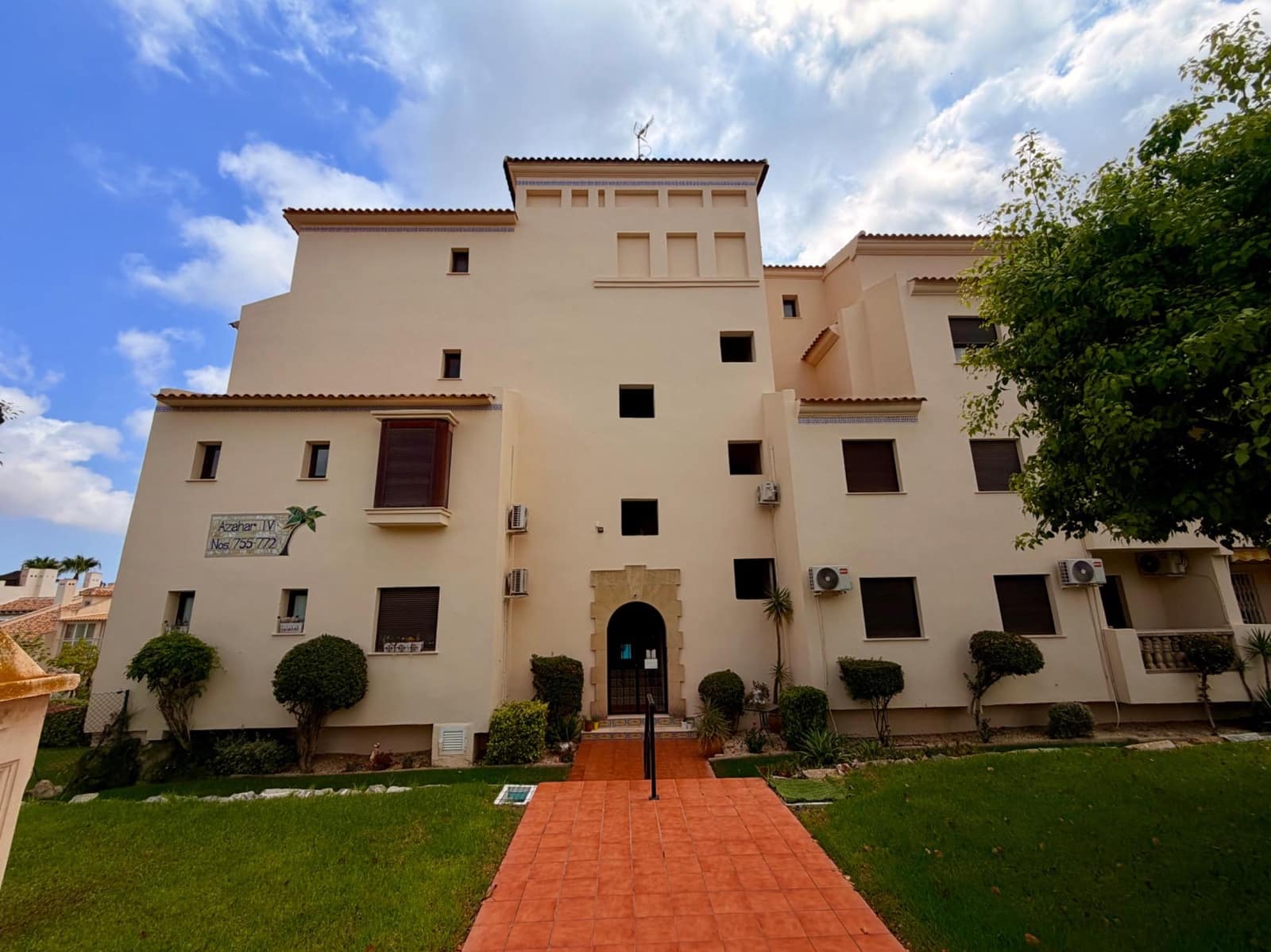 3 quarto Apartamento para venda em Orihuela Costa com garagem - 260 000 € (Ref: 10013032)