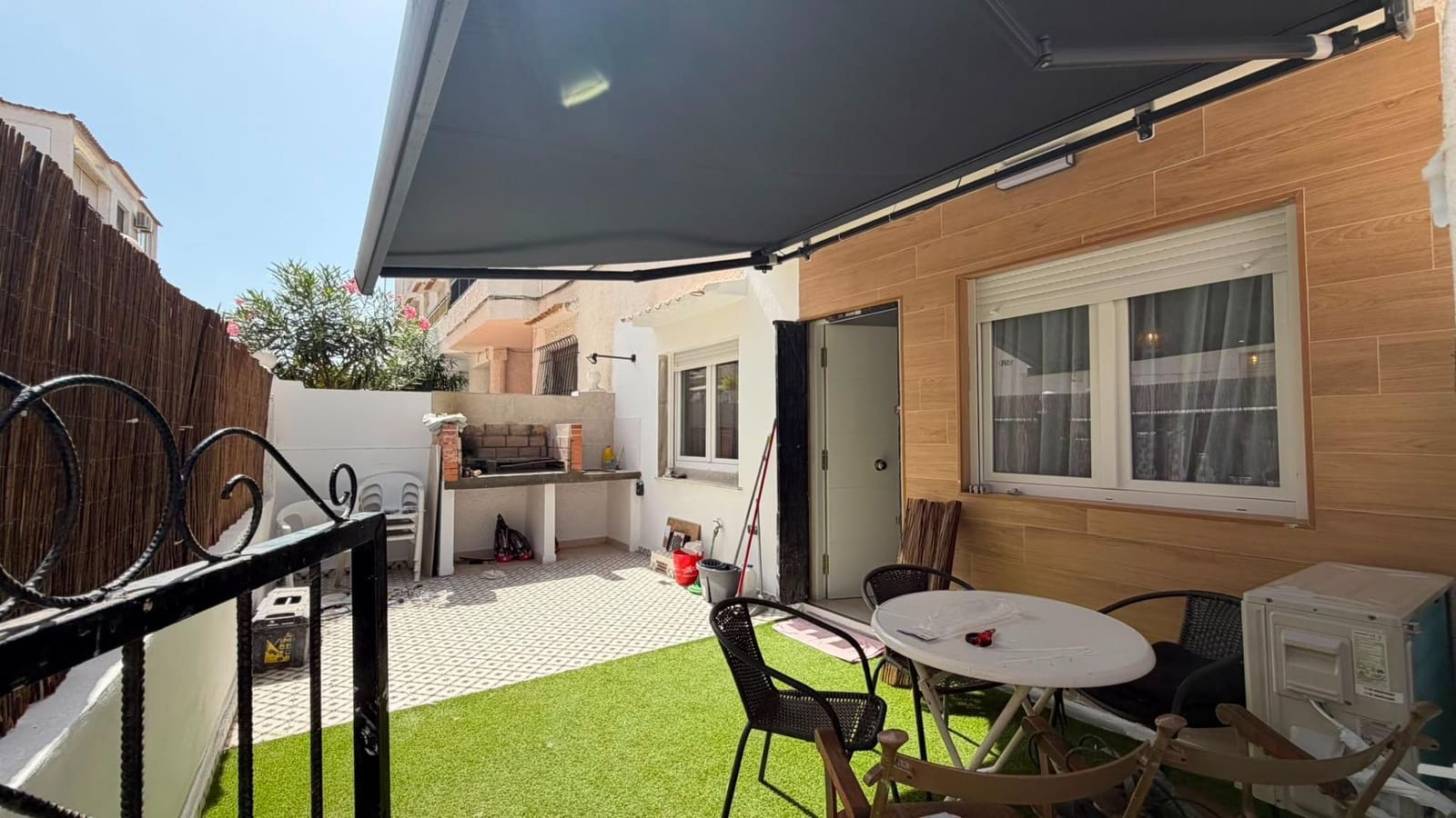 2 chambre Bungalow à vendre à Torrevieja - 179 900 € (Ref: 10013033)