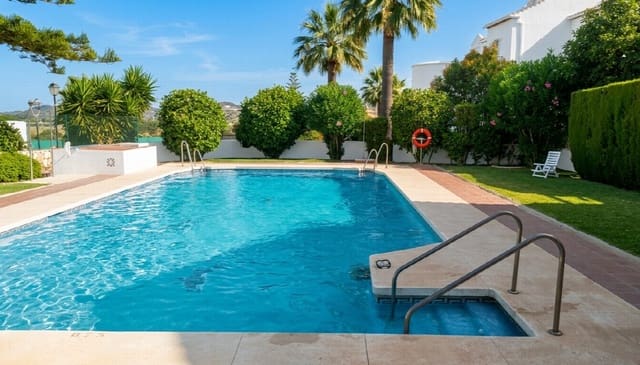 3 soveværelse Rækkehus til salg i Mijas Golf, Mijas med swimmingpool - € 425.000 (Ref: 10013061)