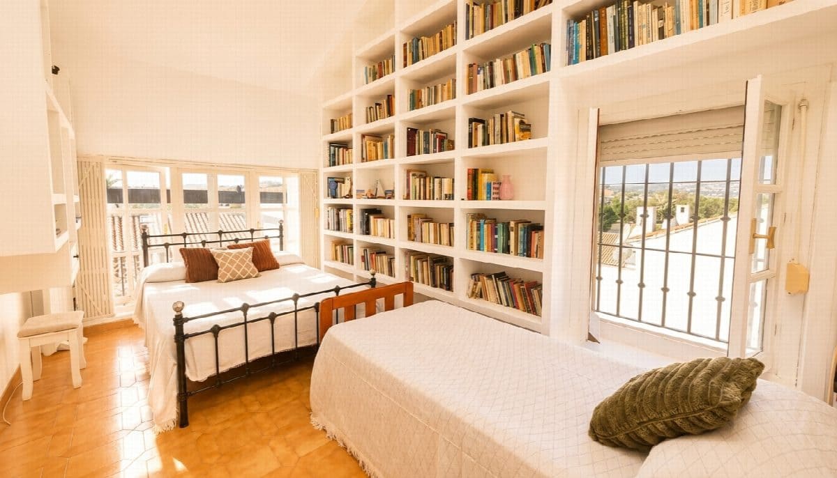 3 bedroom Villa for sale in Mijas Golf with pool - € 425,000 (Ref: 10013061)