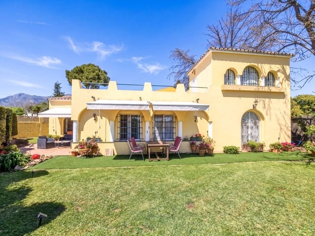 3 Zimmer Villa zu verkaufen in El Rosario, Marbella mit Pool Garage - 739.000 € (Ref: 10013062)