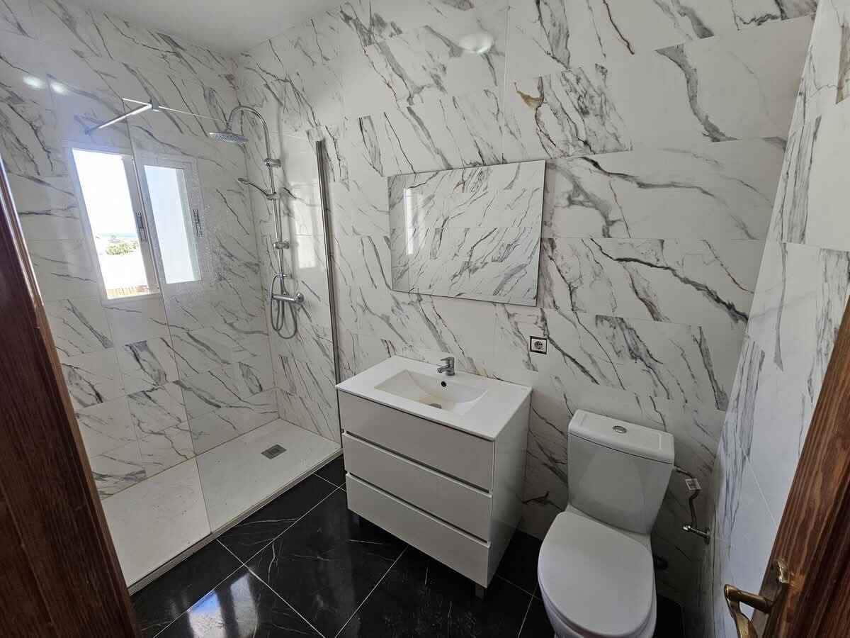 3 slaapkamer Huis te koop in Manilva met zwembad - € 215.000 (Ref: 10015266)
