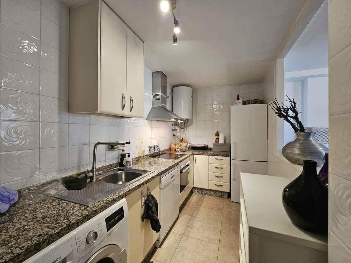 2 sovrum Lägenhet till salu i Manilva med pool - 249 000 € (Ref: 10017250)