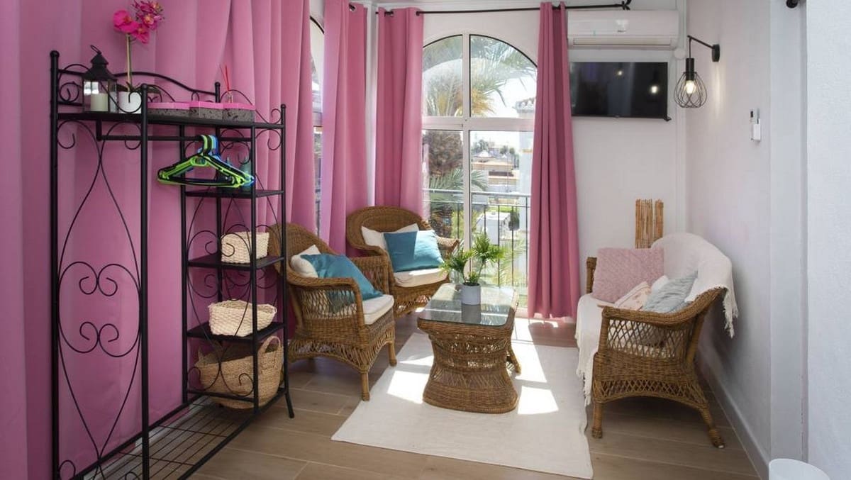 3 sovrum Lägenhet till salu i Playa Flamenca med pool garage - 330 000 € (Ref: 10017253)