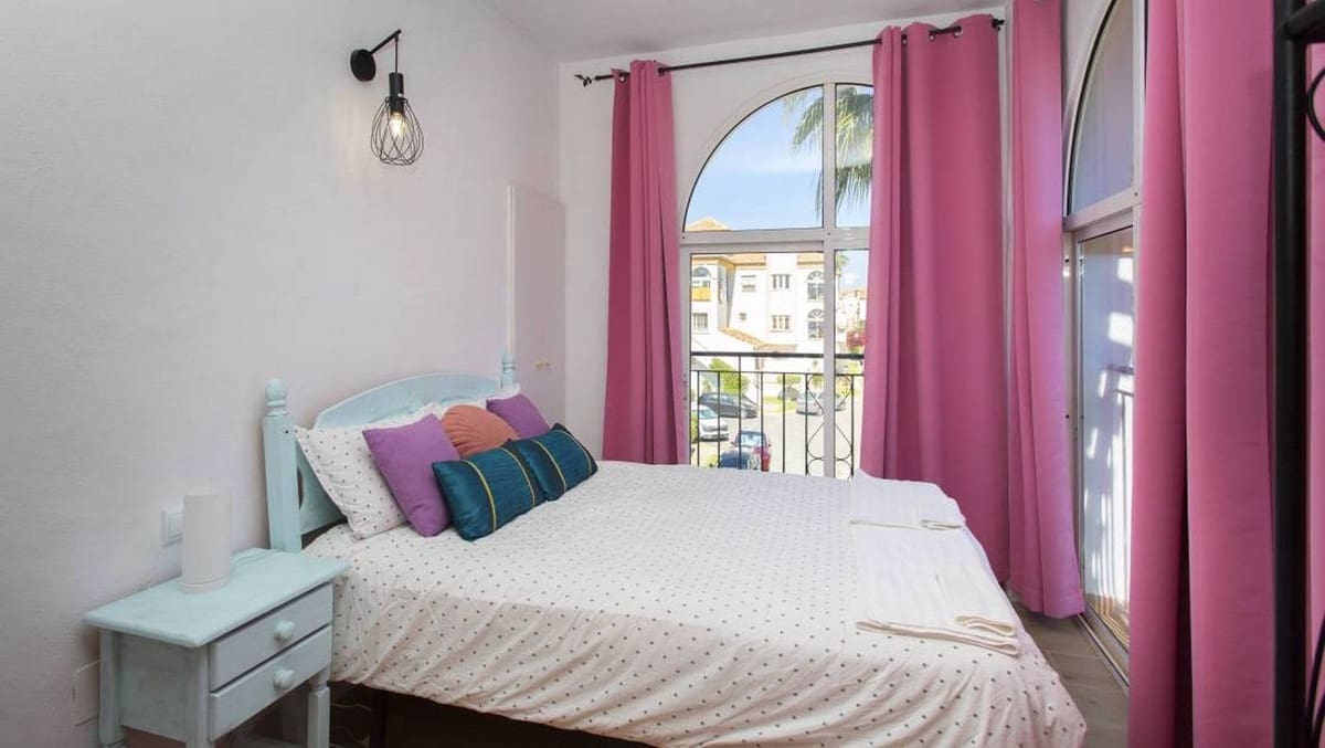 3 sovrum Lägenhet till salu i Playa Flamenca med pool garage - 330 000 € (Ref: 10017253)