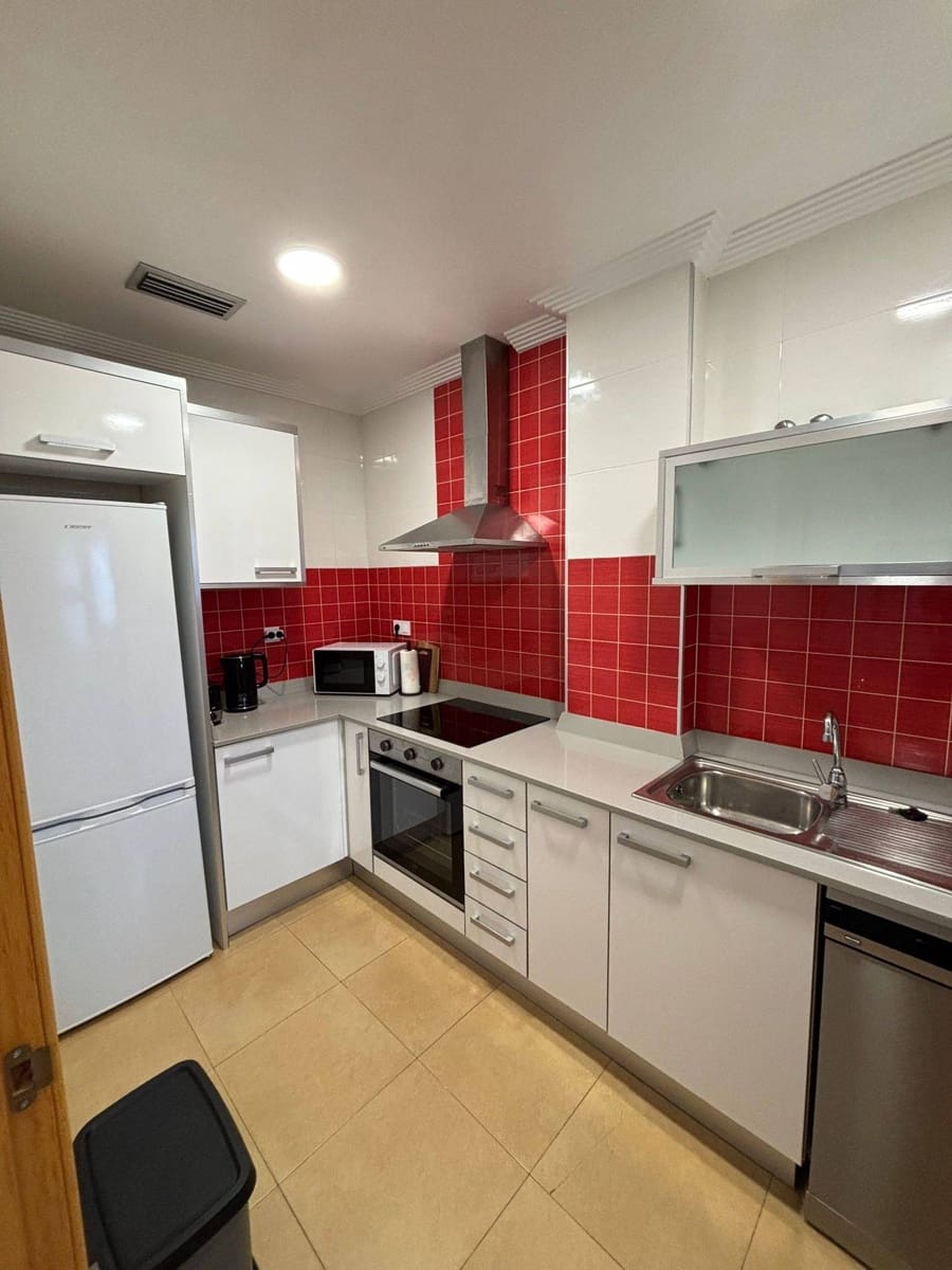 2 soveværelse Lejlighed til salg i Orihuela Costa med swimmingpool garage - € 220.000 (Ref: 10017261)