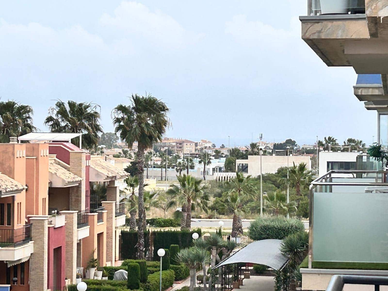 2 soveværelse Lejlighed til salg i Orihuela Costa med swimmingpool garage - € 220.000 (Ref: 10017261)