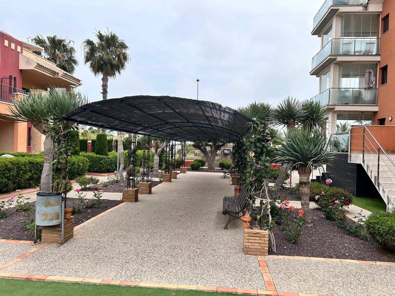 2 soveværelse Lejlighed til salg i Orihuela Costa med swimmingpool garage - € 220.000 (Ref: 10017261)
