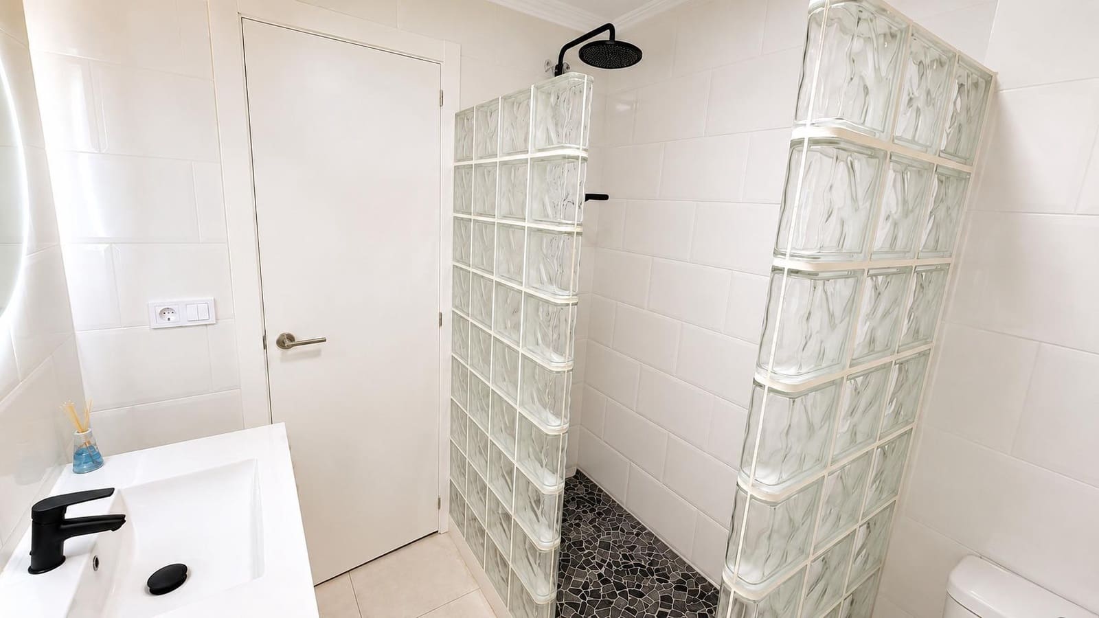 2 sovrum Lägenhet till salu i Orihuela Costa med pool - 165 000 € (Ref: 10017262)