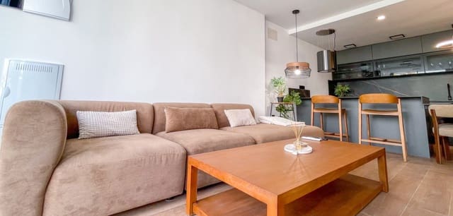 3 camera da letto Casa in vendita in Nueva Torrevieja, Torrevieja con piscina - 539.000 € (Rif: 10018342)
