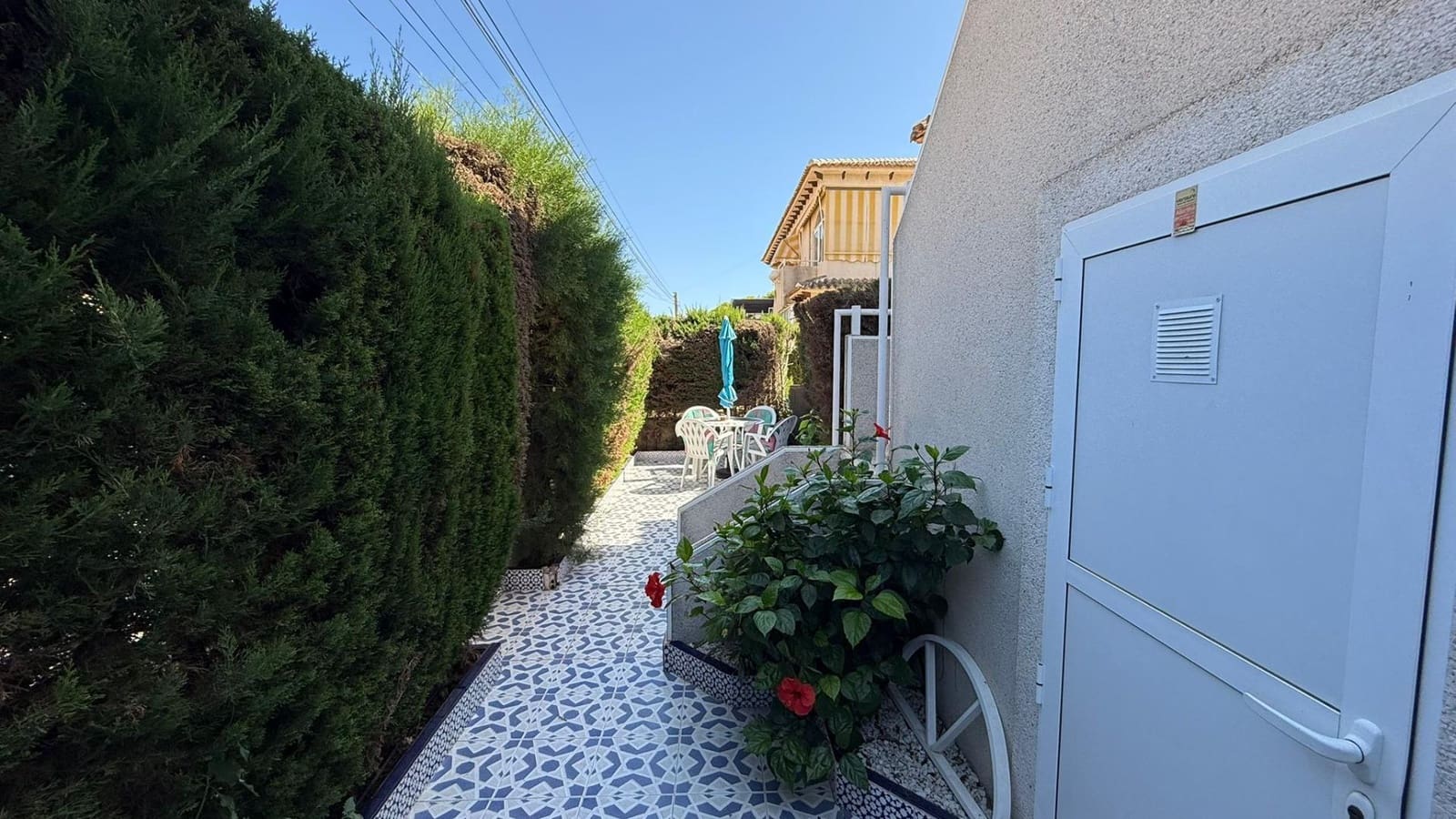 2 soveværelse Bungalow til salg i Torrevieja med swimmingpool - € 153.900 (Ref: 10018344)
