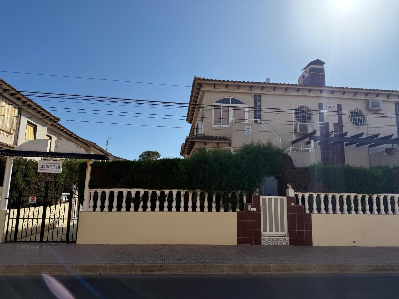 2 soveværelse Bungalow til salg i Torrevieja med swimmingpool - € 153.900 (Ref: 10018344)