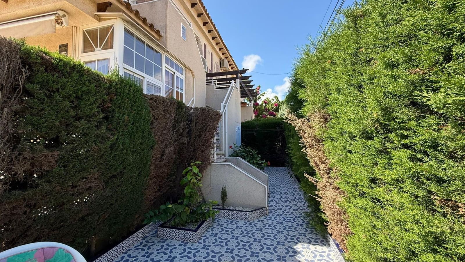 2 soveværelse Bungalow til salg i Torrevieja med swimmingpool - € 153.900 (Ref: 10018344)