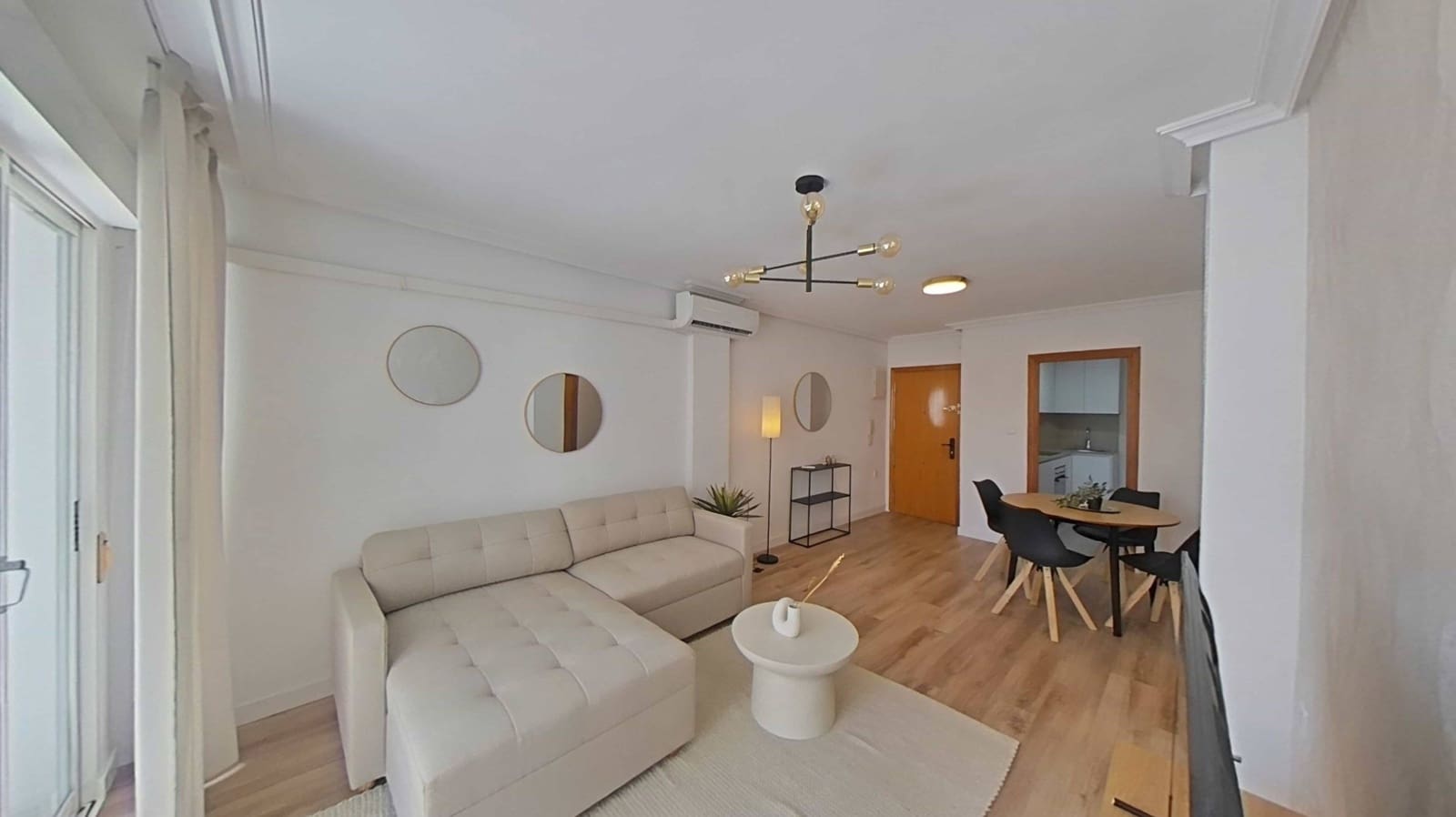 2 sypialnia Apartament na sprzedaż w Torrevieja - 169 900 € (Ref: 10018965)